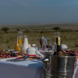 Kenia-Masai-Mara-Sarova-mara-game-camp-diner