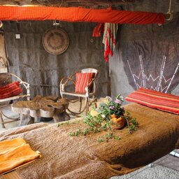 Tanzania-Kilimanjaro-Africa-Amini-Maasai-Lodge-spa