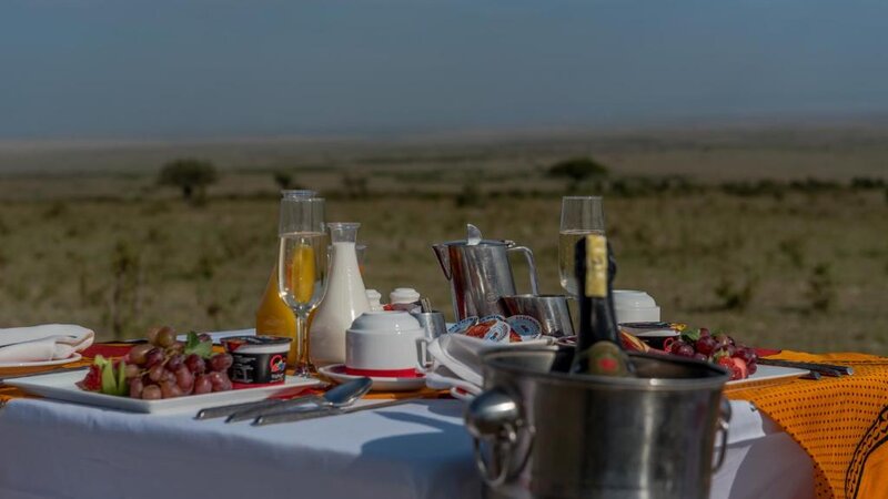 Kenia-Masai-Mara-Sarova-mara-game-camp-diner